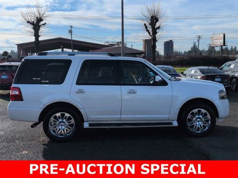 Used 2014 Ford Expedition Limited image 6