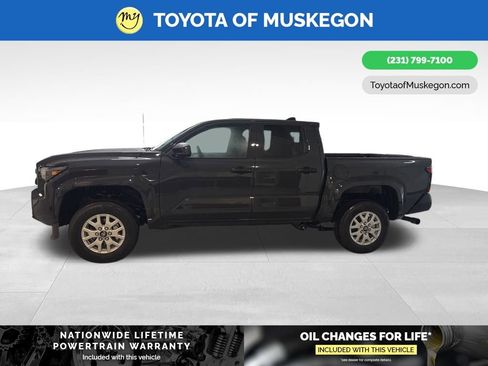 New 2026 Toyota Tacoma SR image 4