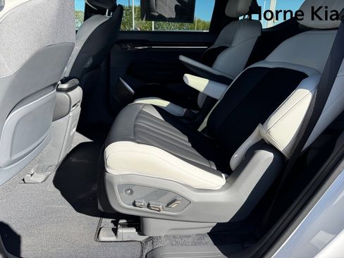 Certified 2026 Kia EV9 GT-Line image 13