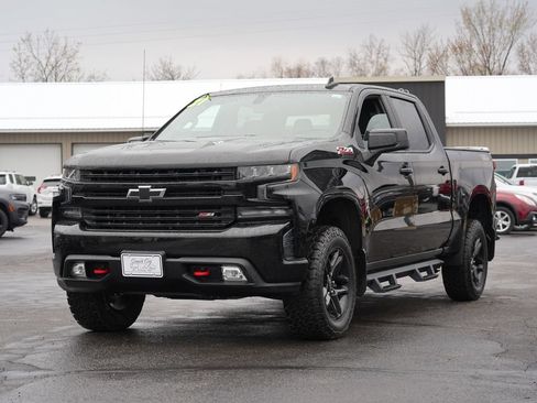 Used 2021 Chevrolet Silverado 1500 LT Trail Boss w/ LPO, Dark Essentials Package AWD/4WD image 7