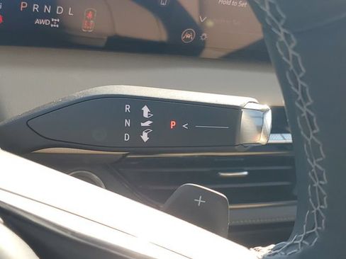 Certified 2026 Buick Enclave Preferred w/ Power Package AWD/4WD image 24