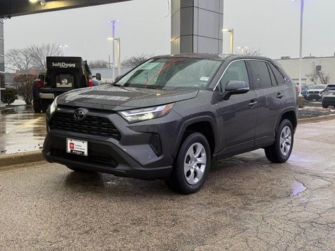 Used 2023 Toyota RAV4 LE image 7