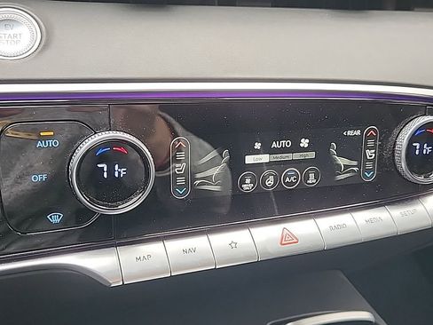 Used 2024 Genesis Electrified GV70 Prestige w/ Prestige Package image 20