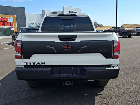Used 2024 Nissan Titan PRO-4X w/ Off Road Protection Package image 9