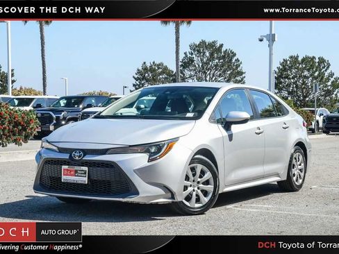 Used 2022 Toyota Corolla LE FWD image 1