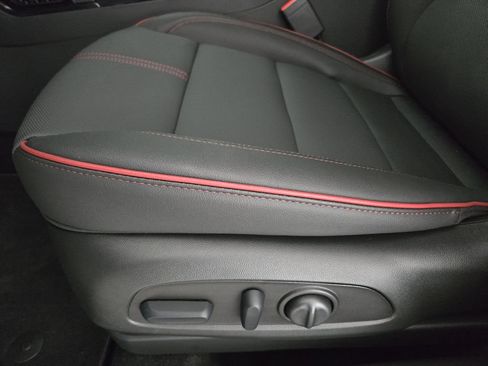 New 2026 Chevrolet TrailBlazer RS w/ Driver Confidence Package FWD image 26