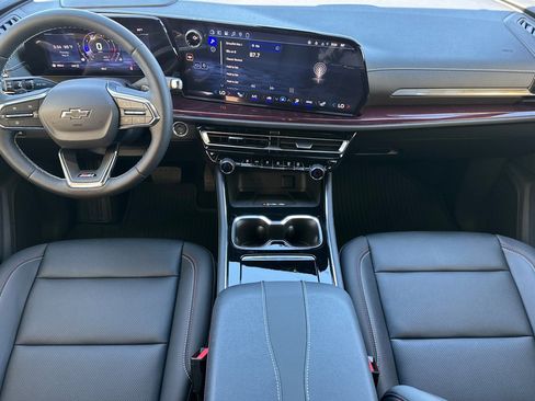 New 2026 Chevrolet Traverse Z71 w/ Driver Confidence Package AWD/4WD image 15