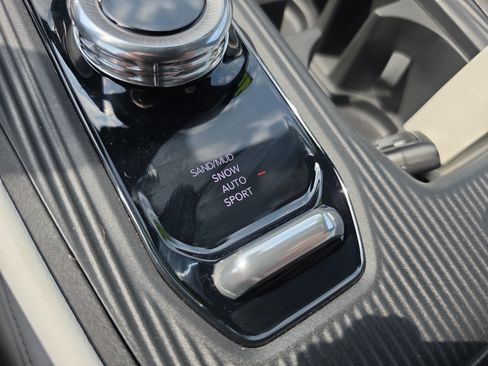 New 2026 Jeep Cherokee Limited AWD/4WD image 24