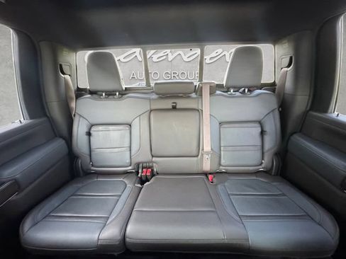 Used 2022 GMC Sierra 2500 Denali w/ Denali Ultimate Package AWD/4WD image 22
