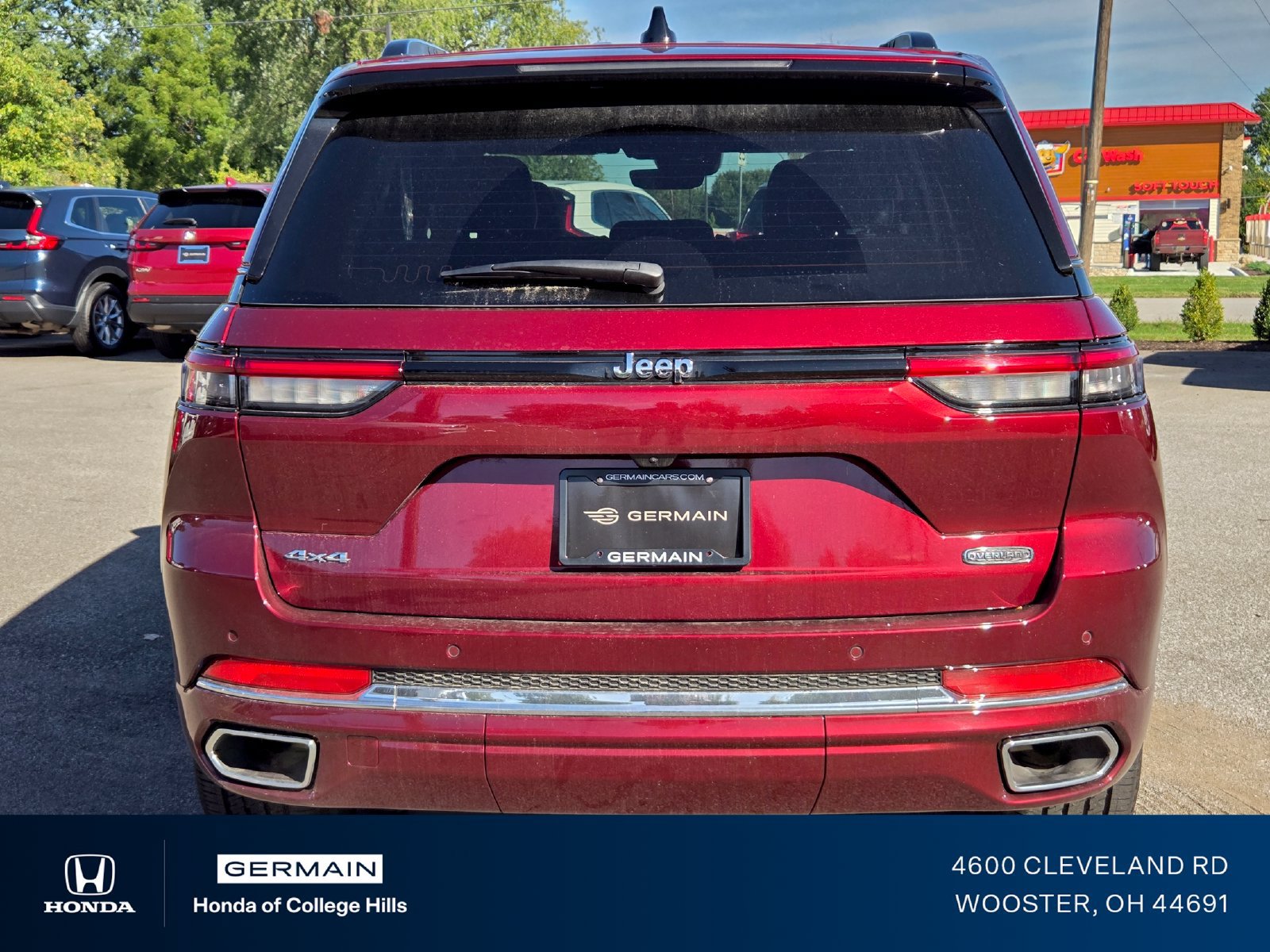 Used 2023 Jeep Grand Cherokee Overland AWD/4WD image 17