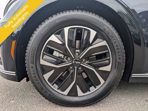 Used 2022 Kia EV6 Wind w/ Wind Technology Package AWD/4WD image 12