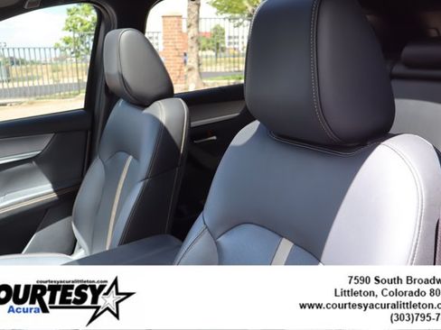 Used 2025 MAZDA CX-70 Plug-In Hybrid w/ Premium Plus AWD/4WD image 23