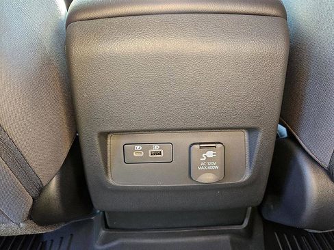 New 2026 Nissan Frontier SV image 11