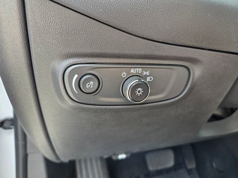 Certified 2023 Chevrolet Equinox LT FWD image 21