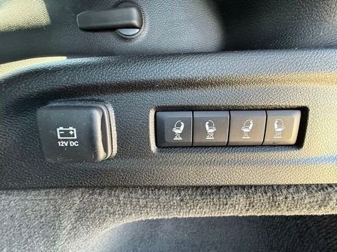 Used 2025 Jeep Grand Cherokee L Summit w/ Rear Seat Video Group I AWD/4WD image 22