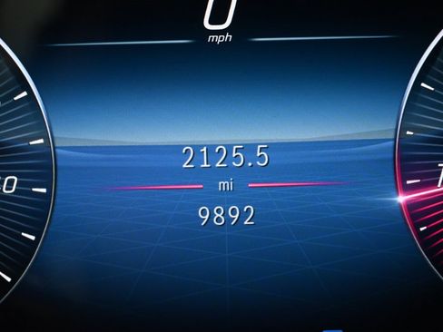 Certified 2025 Mercedes-Benz GLA 250 image 12