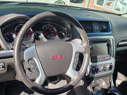 Used 2015 GMC Acadia SLT AWD/4WD image 12