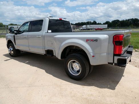 New 2026 Ford F350 Platinum AWD/4WD image 7