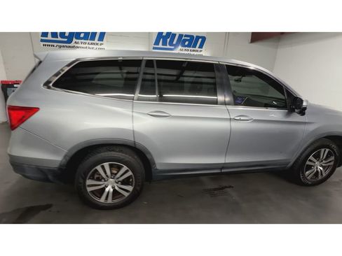 Used 2017 Honda Pilot EX-L image 9