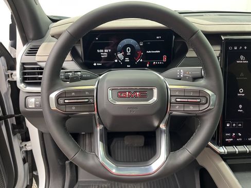 New 2026 GMC Acadia Elevation w/ Black Edition FWD image 17