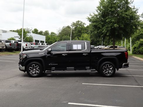 Used 2025 GMC Sierra 1500 SLT w/ SLT Premium Plus Package RWD image 6