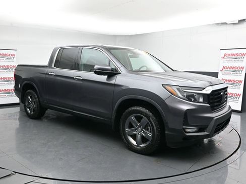 Used 2023 Honda Ridgeline RTL-E image 2