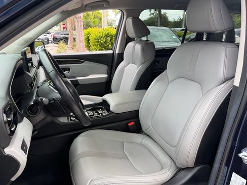 Certified 2024 Honda Pilot EX-L image 10