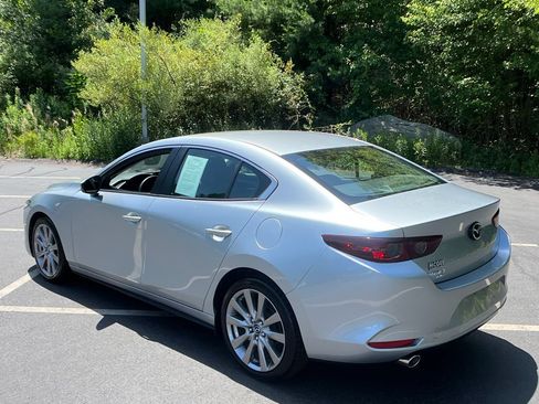Used 2020 MAZDA MAZDA3 AWD Sedan w/ Select Package image 3