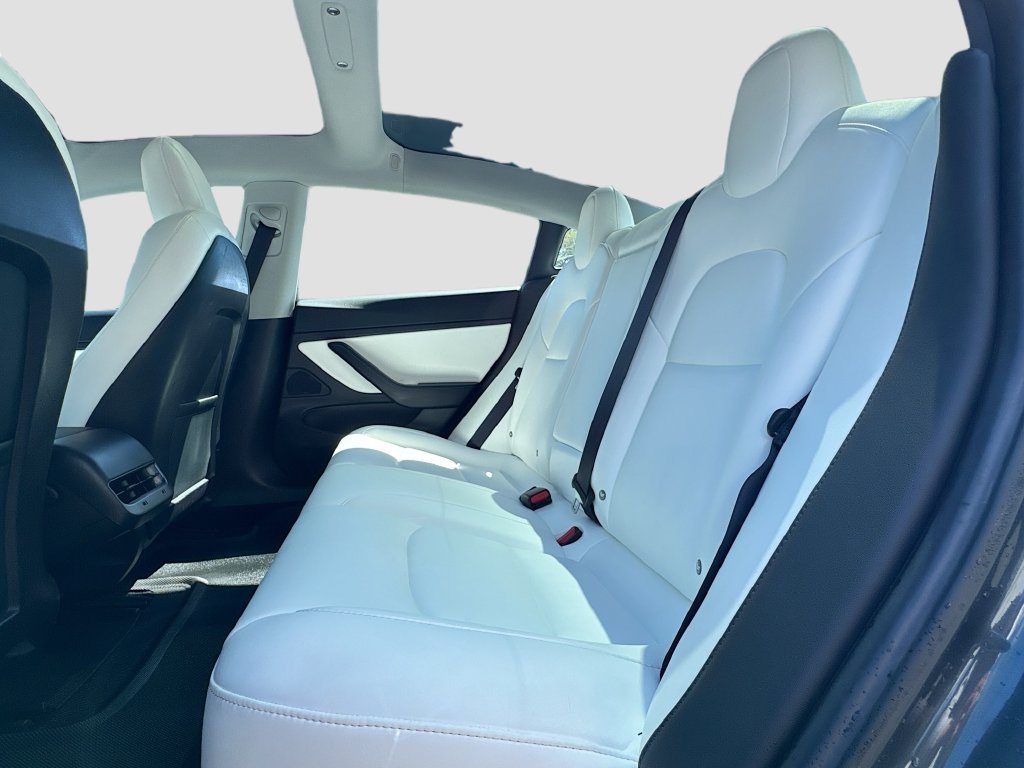 Used 2018 Tesla Model 3 Long Range AWD/4WD image 22