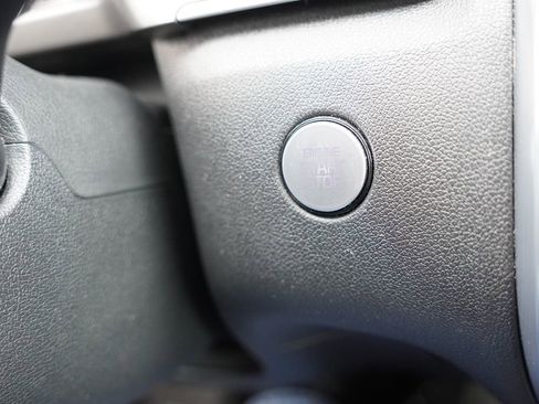 Certified 2022 Kia Sorento SX image 33