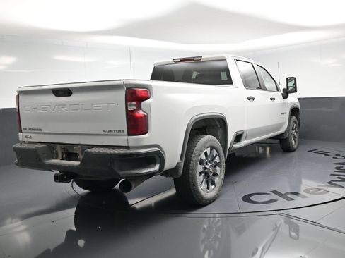 Used 2024 Chevrolet Silverado 2500 Custom w/ Custom Value Package AWD/4WD image 9