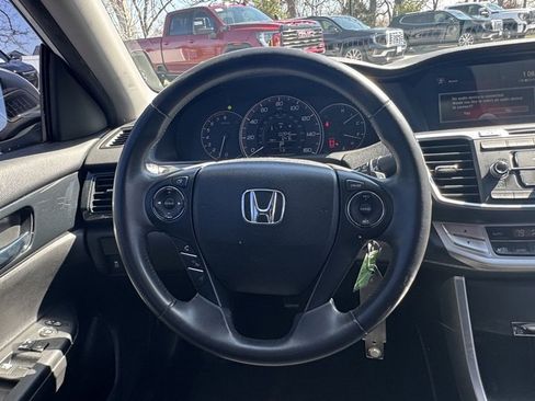 Used 2014 Honda Accord Sport image 11