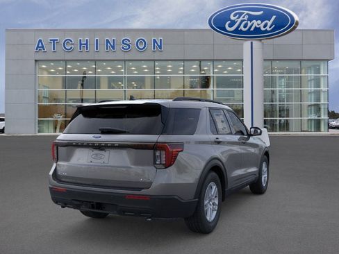 New 2026 Ford Explorer Active image 8