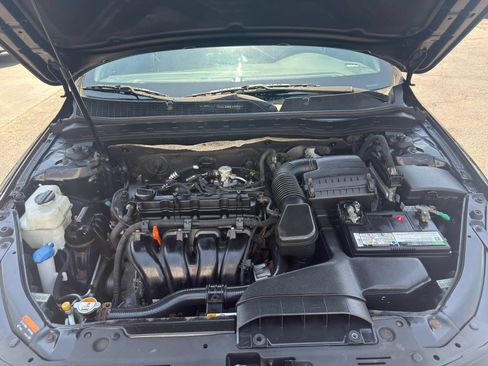 Used 2015 Kia Optima LX FWD image 14
