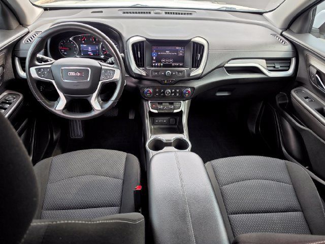 Used 2022 GMC Terrain SLE w/ Driver Convenience Package AWD/4WD image 2