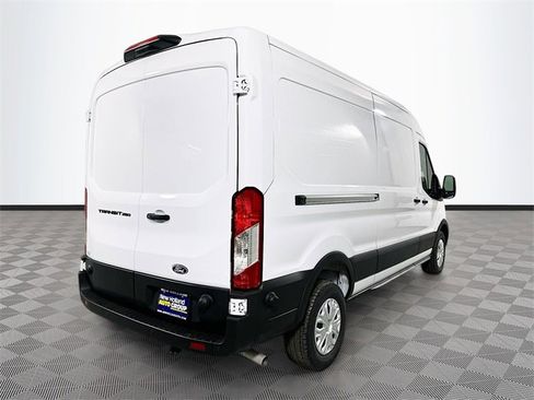 New 2026 Ford Transit 250 148 Medium Roof w/ Load Area Protection Package image 4