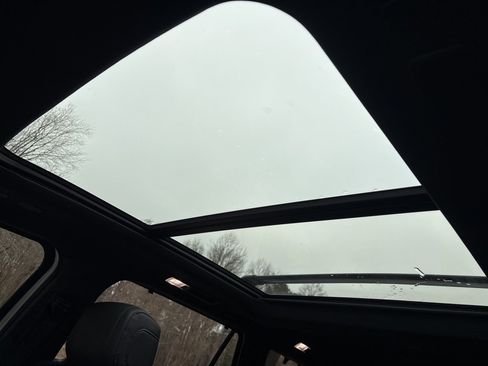 Used 2024 Toyota Sequoia Platinum image 38