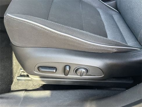 Certified 2021 Chevrolet TrailBlazer LT w/ Convenience Package image 14