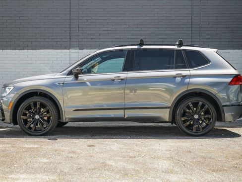 Used 2019 Volkswagen Tiguan S AWD/4WD image 8