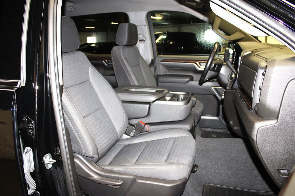 Used 2023 GMC Sierra 1500 SLE AWD/4WD image 30