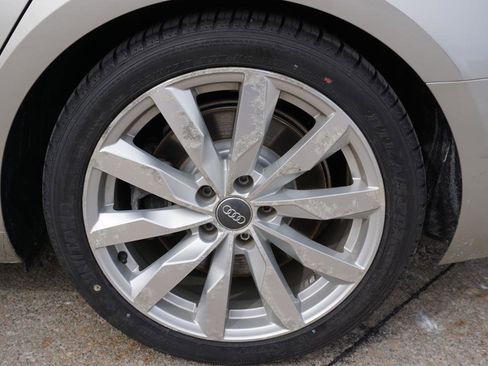 Used 2017 Audi A4 2.0T Premium w/ Convenience Package image 10