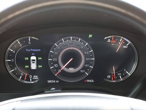 Used 2019 Cadillac Escalade ESV Luxury AWD/4WD image 19