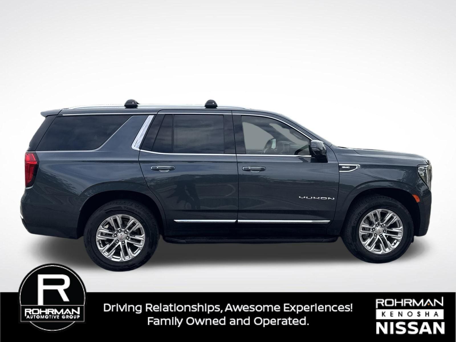 Used 2021 GMC Yukon SLT w/ SLT Luxury Plus Package AWD/4WD image 5