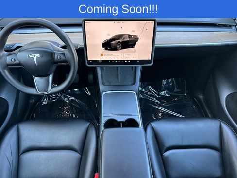 Used 2025 Tesla Model Y Long Range image 14