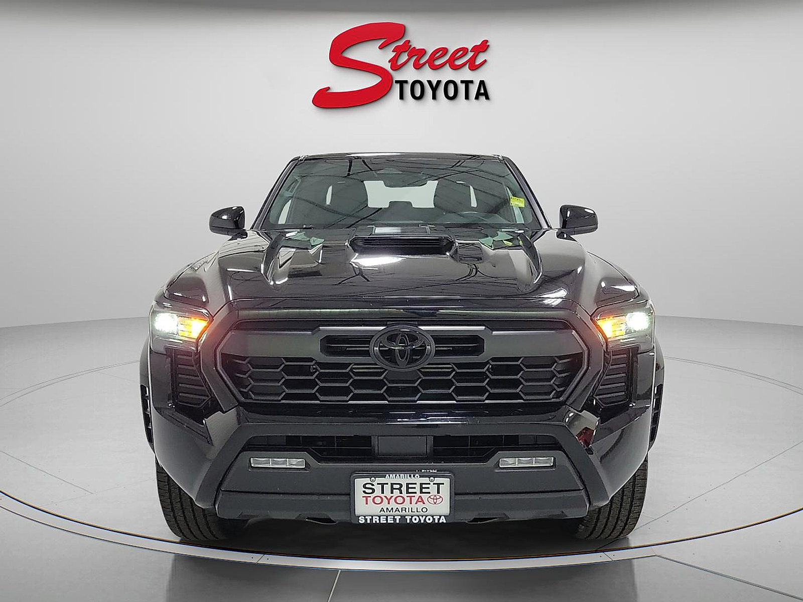 Certified 2024 Toyota Tacoma TRD Sport AWD/4WD image 6