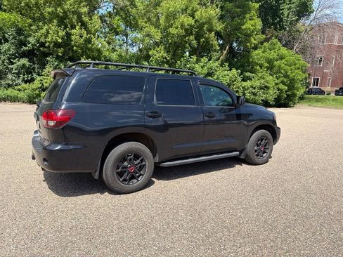 Used 2022 Toyota Sequoia TRD Pro AWD/4WD image 20