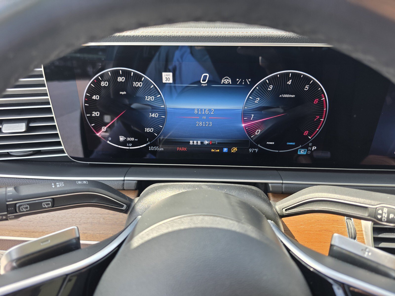 Used 2024 Mercedes-Benz GLE 450 4MATIC image 17