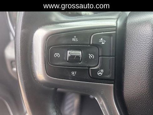 Used 2023 Chevrolet Silverado 1500 LT AWD/4WD image 18