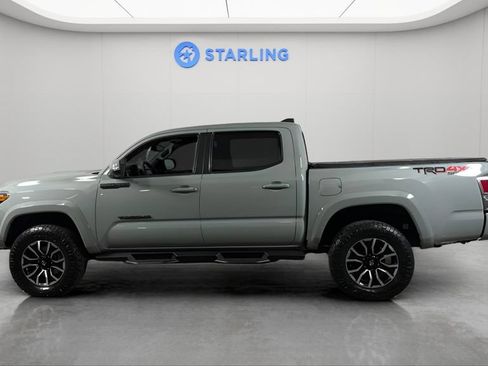Used 2023 Toyota Tacoma TRD Sport w/ Advanced Technology Package AWD/4WD image 3