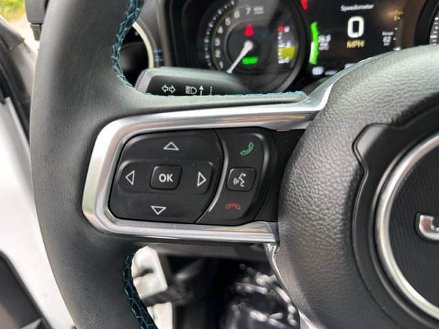 Used 2024 Jeep Wrangler High Altitude AWD/4WD image 31
